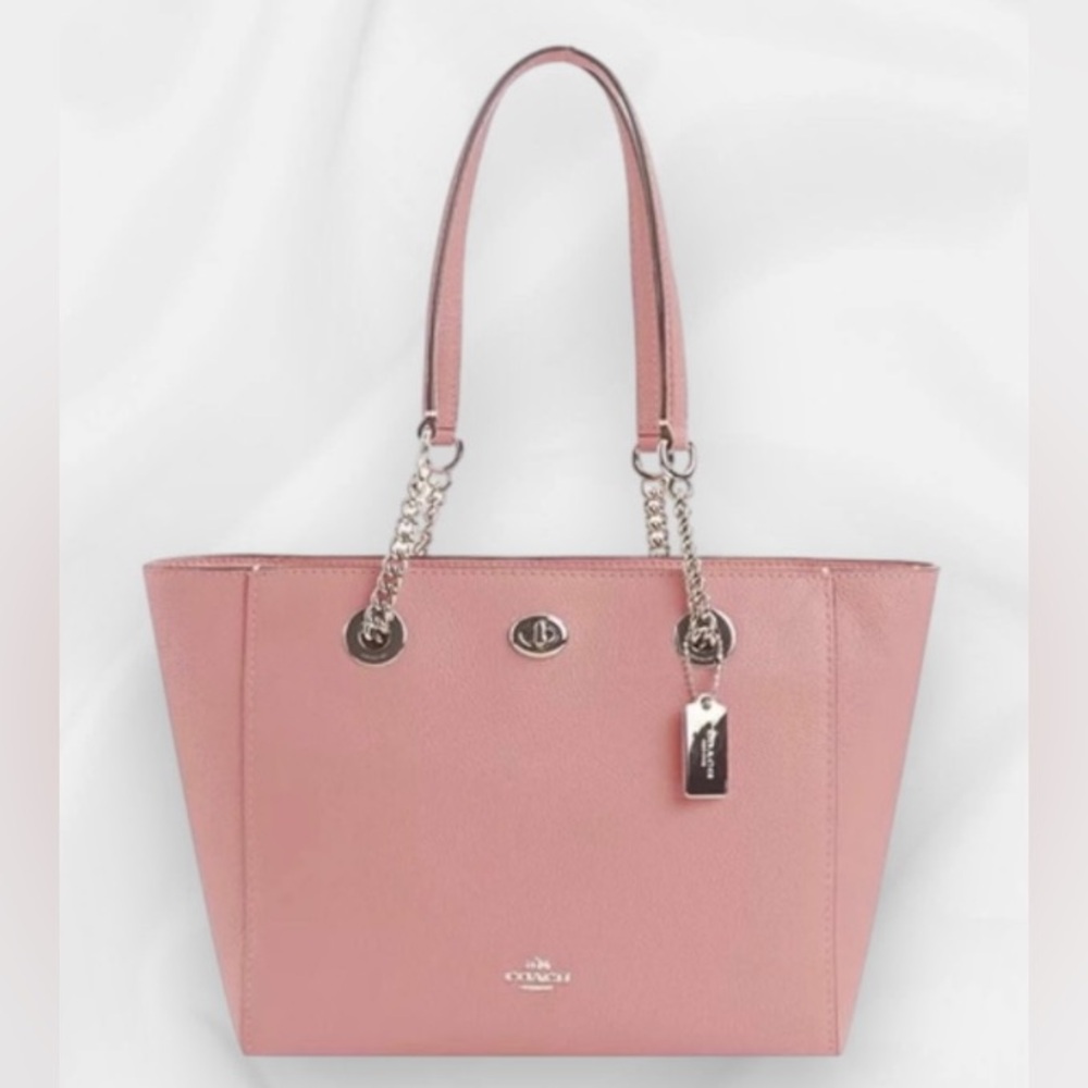 👛 COACH Turnlock Chain Tote 👛